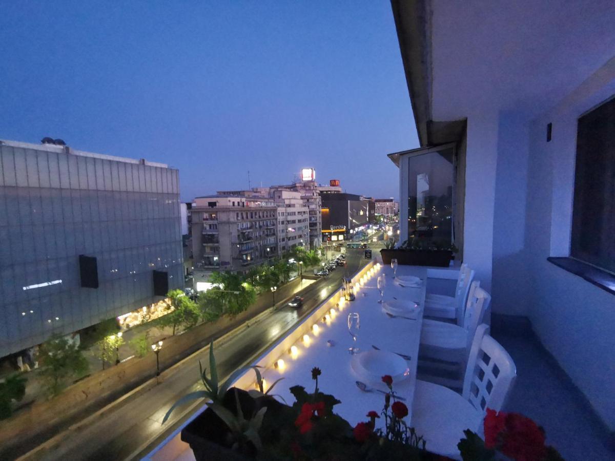 Old Town Apartment With Amazing View From The Balcony Bucharest Luaran gambar