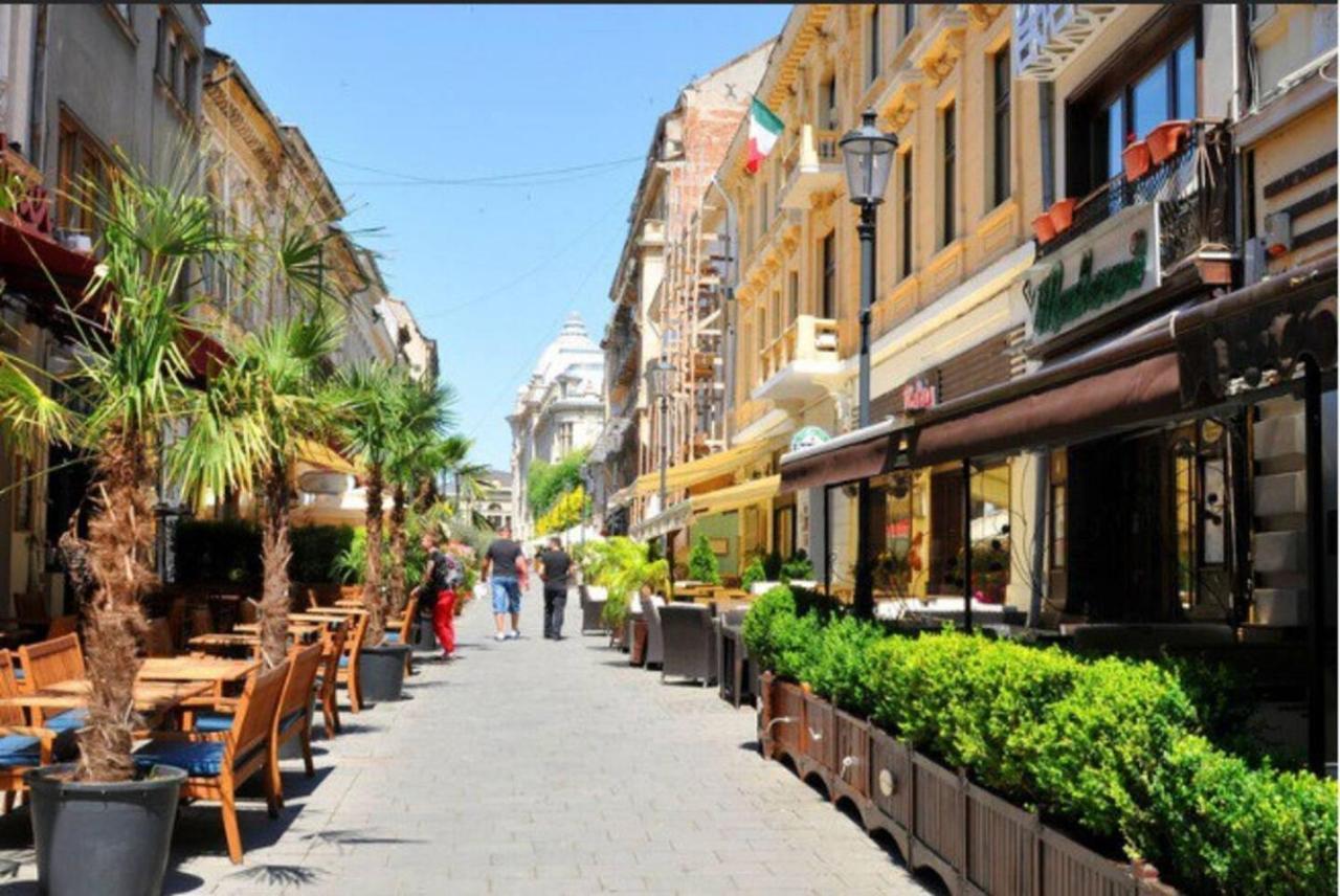 Old Town Apartment With Amazing View From The Balcony Bucharest Luaran gambar