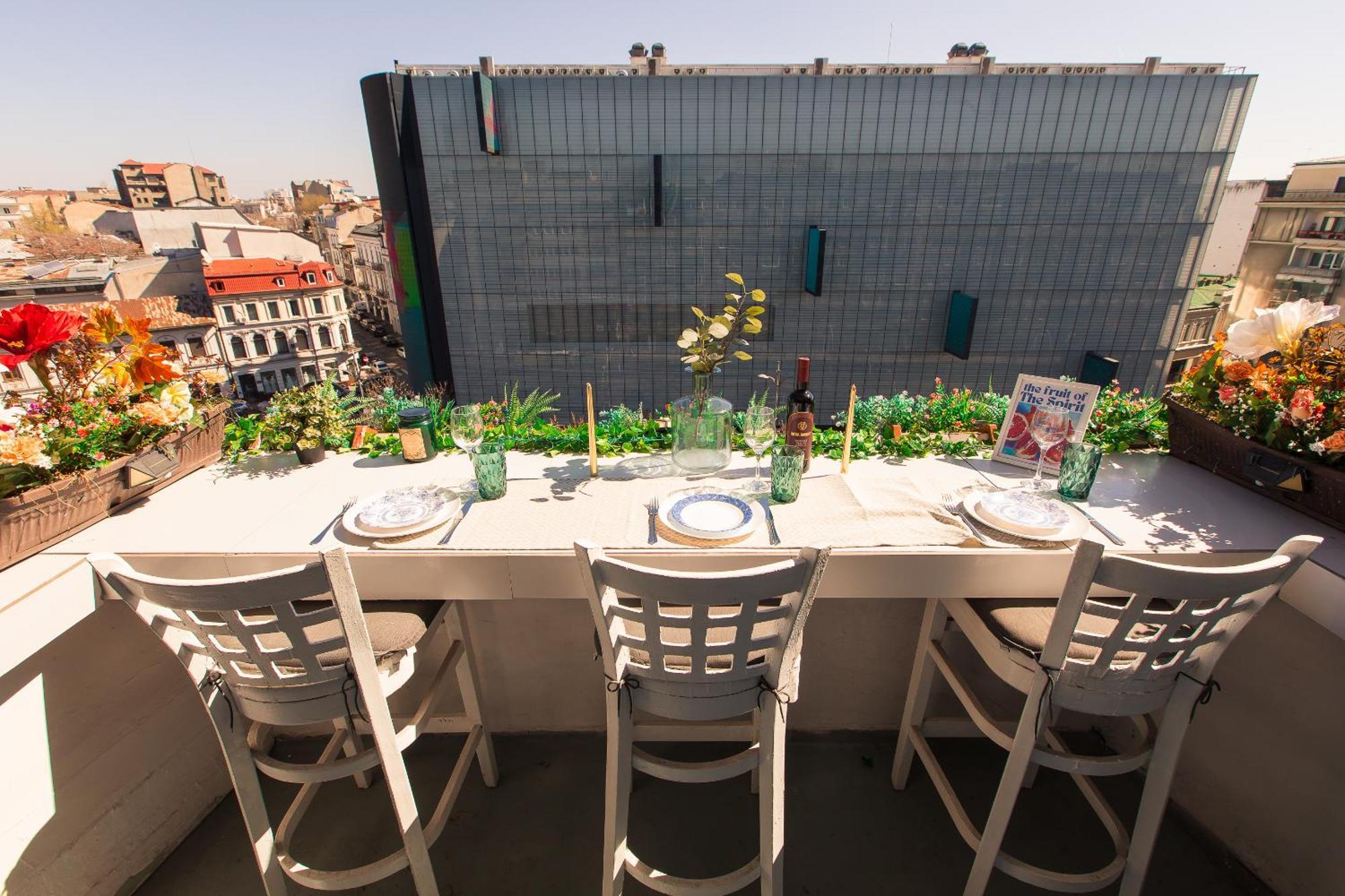 Old Town Apartment With Amazing View From The Balcony Bucharest Luaran gambar