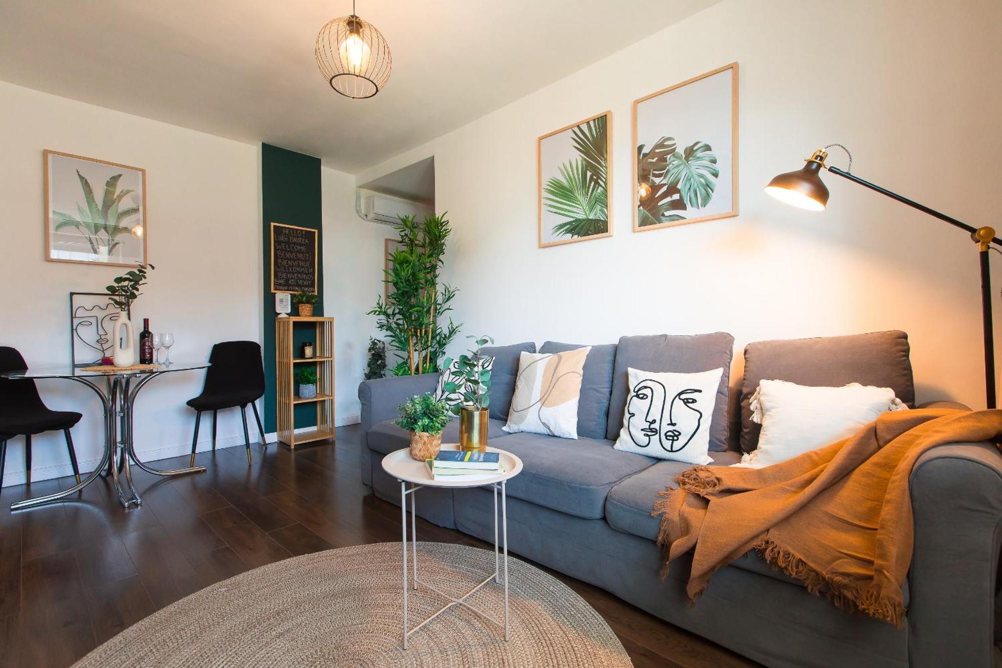 Old Town Apartment With Amazing View From The Balcony Bucharest Luaran gambar