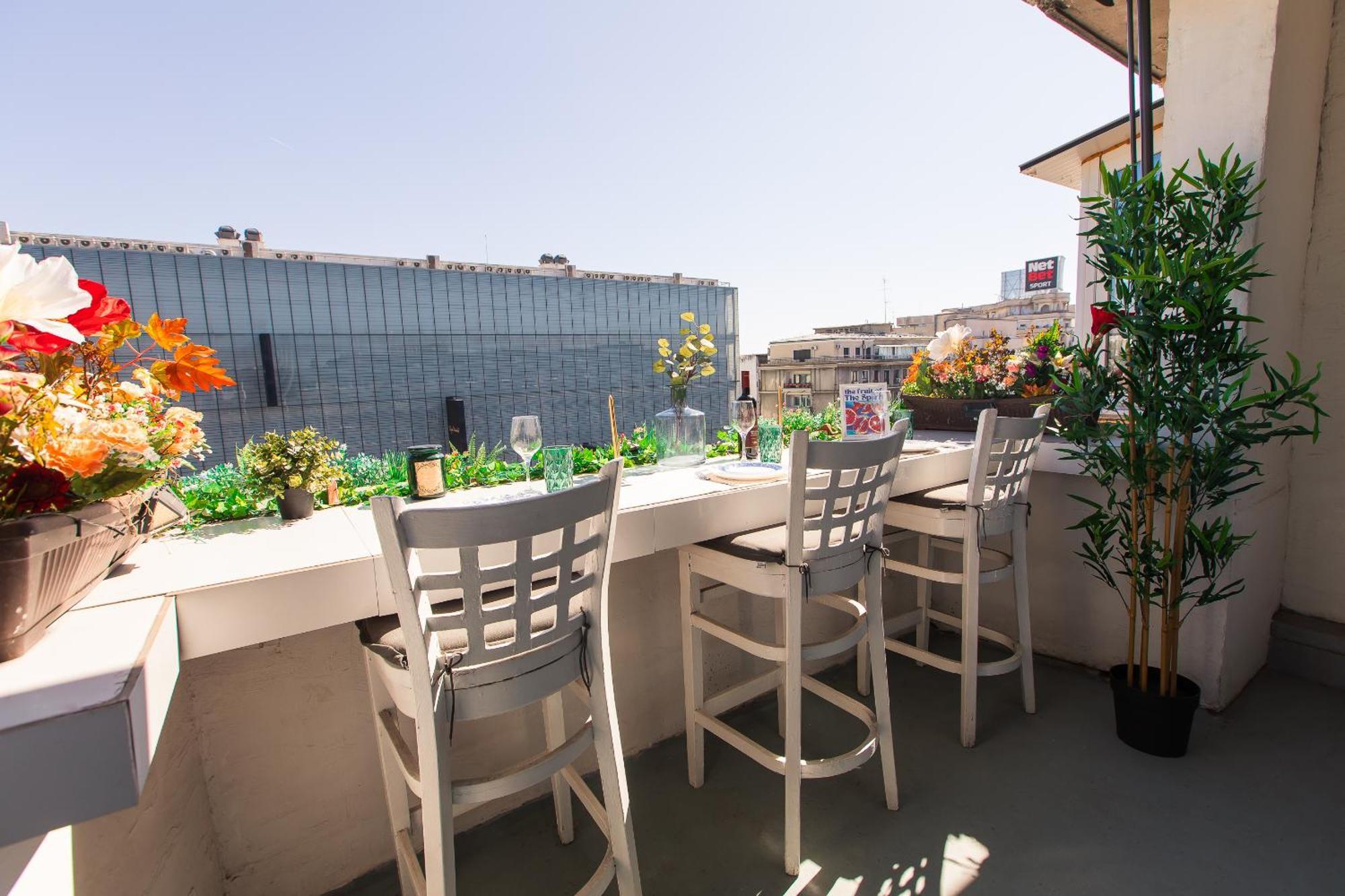 Old Town Apartment With Amazing View From The Balcony Bucharest Luaran gambar